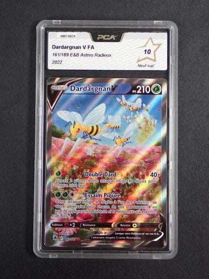 Carte Pokemon 
Contenu: 1 carte rare Dardagnan V 
