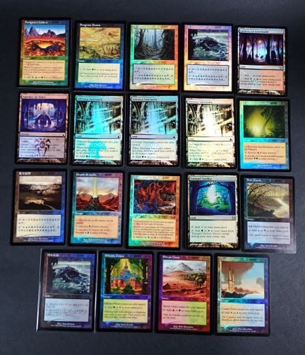 Magic the Gathering 
Contenuto: Set di 19 carte fo
