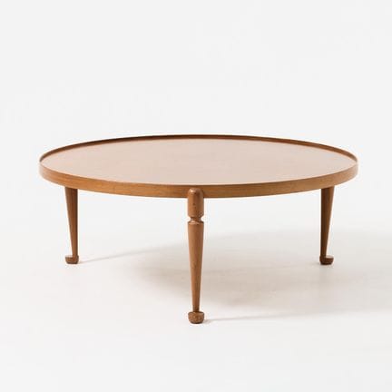 约瑟夫·弗兰克（JOSEF FRANK）。边桌，Svenskt Tenn 品牌，型号 2139，黑胡