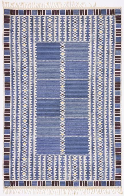 BARBRO NILSSON. „Salerno blau mit breiter Borte“, 