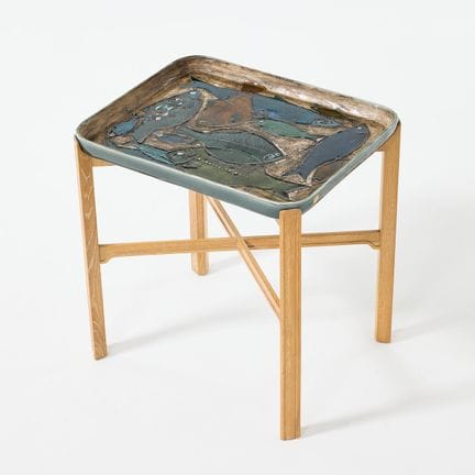 RUT BRYK。Brickbord，Arabia，芬兰，1950年代，部分釉面石质瓷，饰有彩色浮雕