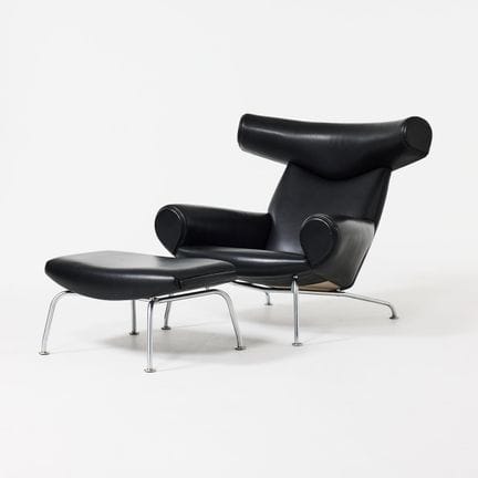 HANS J. WEGNER. „Ox-Chair“, Sessel mit Fußhocker, 