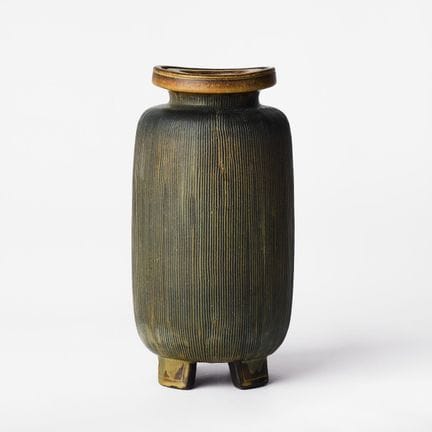 WILHELM KÅGE. Vase auf vier Füßen, Gustavsberg 195