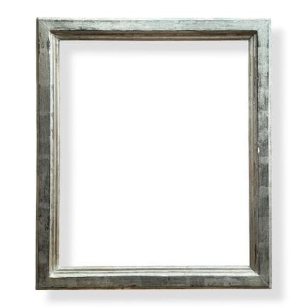 19世纪银色画框  55 x 45.5 x 5.5 厘米
带平涂银饰的雕花木框