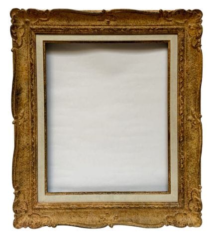 所谓“蒙帕纳斯”画框（44.5 × 36.5 × 10 厘米）
带浮雕装饰的木制画框，锡耶纳黄
44