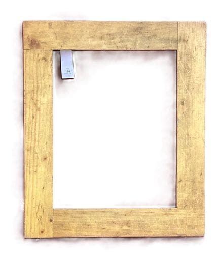 20世纪画框   29 x 23 x 5 厘米
天然原木平切云杉画框