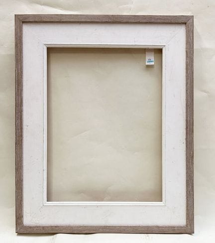 20 世纪 画框（44.5 x 34 x 9 厘米）
木质画框，饰以陶瓷模纹，表面大面积涂白漆。
4