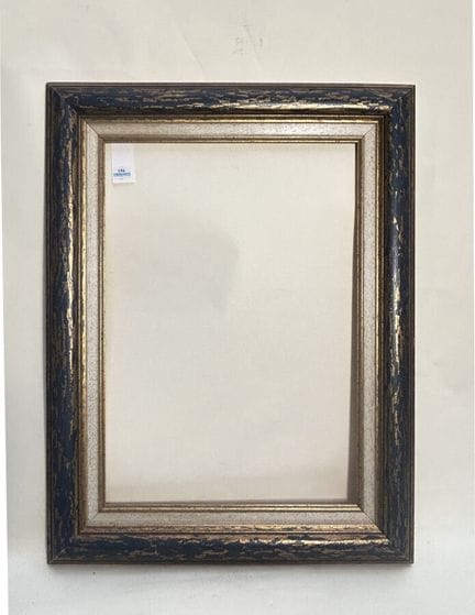 20 世纪 画框（45 x 32 x 7 厘米）
蓝白漆部分镀金模制木框。 
45 x 32 x 7