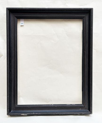 荷兰风格画框，20 世纪（64 x 49 x 7.5 厘米）
木质和黑化木皮框架，饰有玑镂和波浪纹。