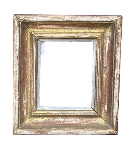 画框  19世纪  23 x 18 x 9 厘米
木制画框，饰有宽边框，镀金部分带有“岁月痕迹”般的