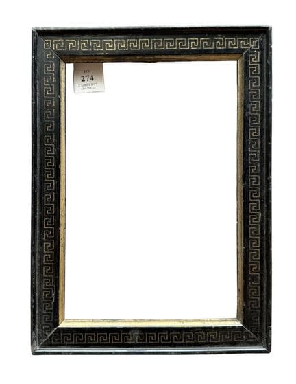 20世纪画框（18 x 12 x 2.5 厘米）
黑色雕花木框，饰有希腊风格的几何卷饰，边框为镀金设