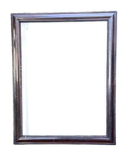 荷兰风格画框 74.5 x 55.5 x 6 厘米
带波浪形饰条的雕花木框