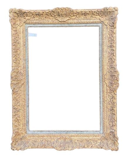名为“蒙帕纳斯”的画框  72 x 48.5 x 11 厘米
采用贝兰式雕刻工艺的木制画框，路易十四