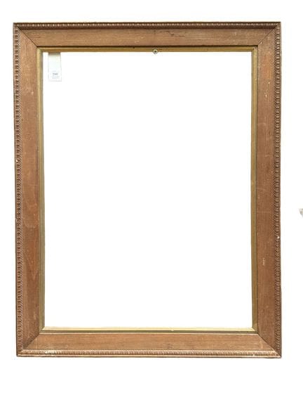 路易十六风格画框，20世纪（48 x 36 x 5 厘米）
木质画框上雕刻有心形条纹饰带，边框采用镀
