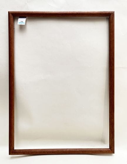 包袋 20 世纪早期（49 x 35 x 2 厘米）
半长的模制木棒，表面有铜锈。 
49 x 35