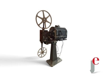 PROYECTOR DE CINE de 16 mm, marca Hortson, modelo 