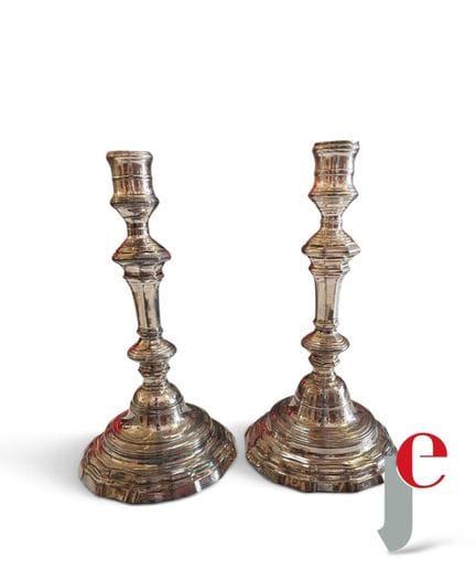 COPPIA DI CANDELIERE in metallo placcato argento 
