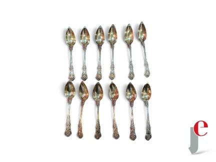 SET DI DODICI cucchiaini in vermeil, con manico de