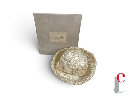 CHRISTIAN DIOR - COLIFICHETS (30 avenue Montaigne)