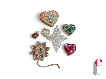 YVES SAINT LAURENT.
Set aus Modeschmuck aus vergol