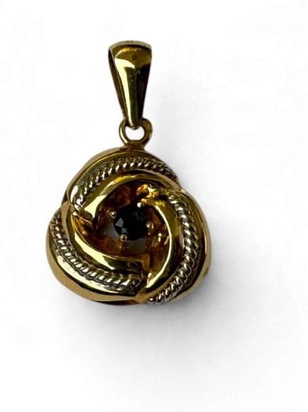 PENDENTIF en or jaune 18k (750 millièmes) de forme