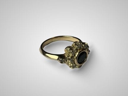 BAGUE en or jaune 18k (750 millièmes) présentant d