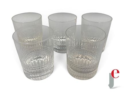 BACCARAT. 
Cinque bicchieri di tipo tumbler o old 