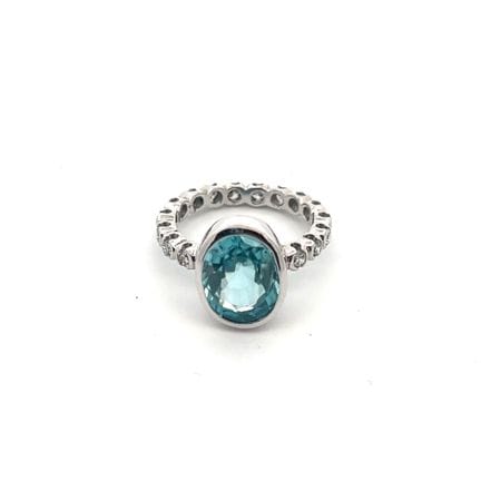 BAGUE en or blanc 14k (585 millièmes) ornée d'un z