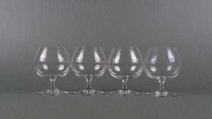 BACCARAT. Modello Perfection. Set di 4 bicchieri d