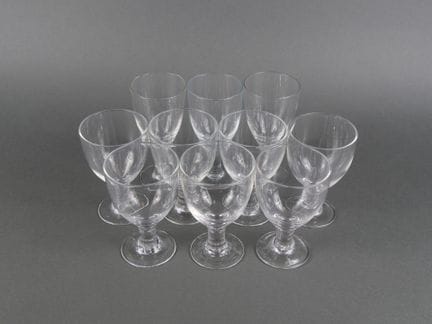 Set di bicchieri da vino:
3 bicchieri (altezza cir