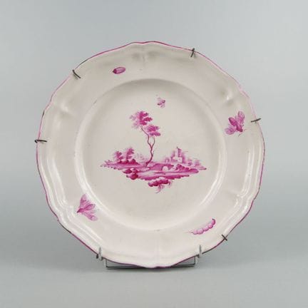NIDERVILLER 
Piatto rotondo in maiolica smaltata c