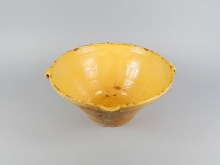 Grande piatto detto "tian" o "grésale" in terracot