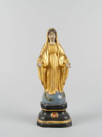 Santibelli. Madonna in terracotta policroma. 
Alte