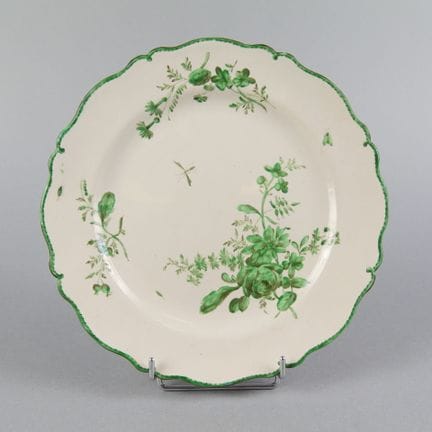 MARSIGLIA, in stile
Piatto in maiolica smaltata co