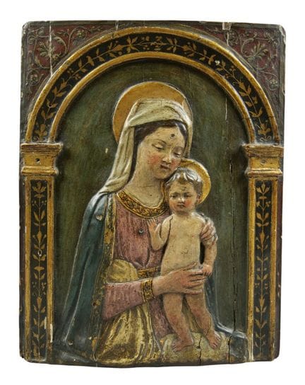 Panneau en stuc polychromé et doré sur âme de bois
