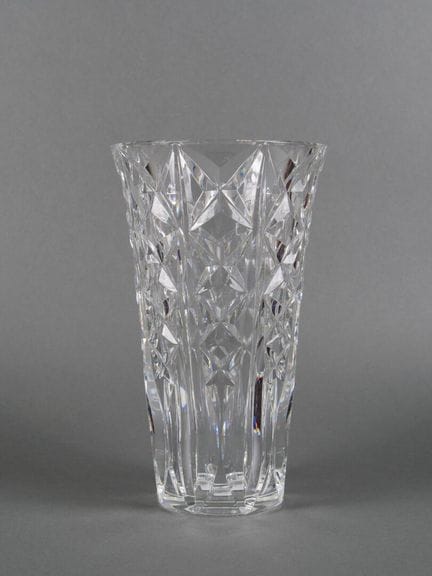 SAINT-LOUIS. Modello Deauville. Vaso in cristallo 
