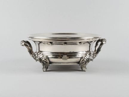 CHRISTOFLE. Chauffe-plat ou centre de table rond e
