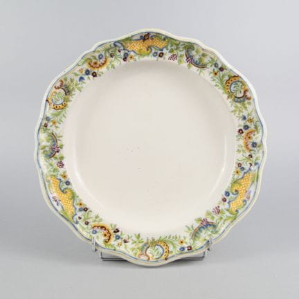 MARSIGLIA
Vassoio rotondo in maiolica smaltata con