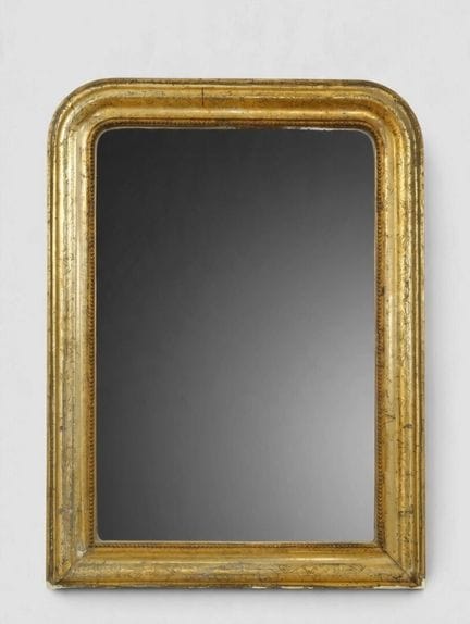 Miroir de cheminée à fronton cintré et décor en re