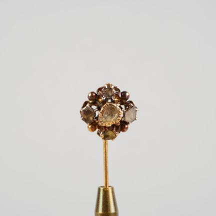 Spilla da cravatta in oro giallo 18 carati (750) c