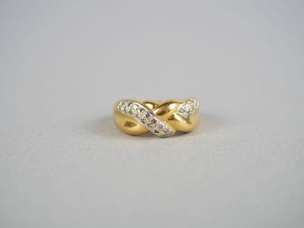 Anello a croce in oro giallo e grigio 18 carati (7