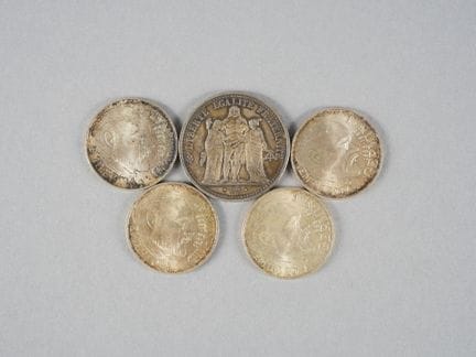 5 Coins:
- 4 Coins. French Republic. 100 Francs. 1