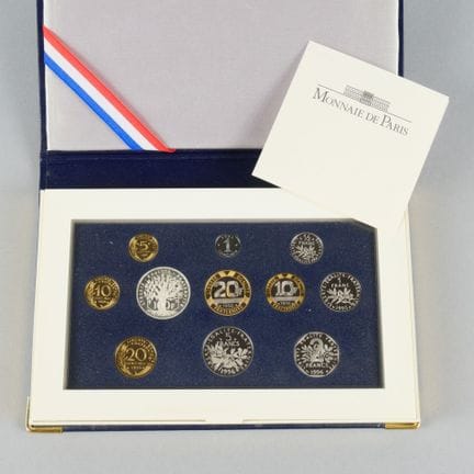 PARIS MINT. Series of Common French Coins, 1996. S