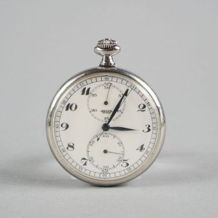 JEAGER. Orologio.
(Scheda in arrivo)