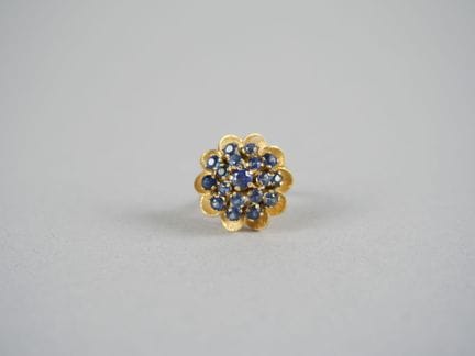 Blumenring aus 9K-Gelbgold (375 Tausendstel), bese