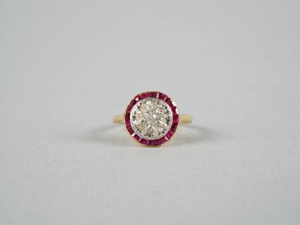 Ring im Art-Déco-Stil aus 18 Karat Gelbgold (750 T