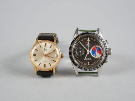 Lot:
- LIP. Gold-plated metal calendar wristwatch.
