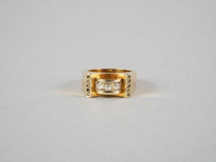 Anello in stile Tank in oro giallo 18 carati (750 
