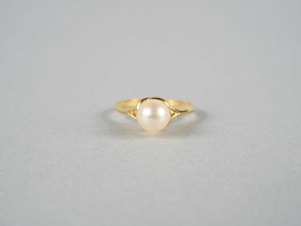 Anello in oro giallo 18 carati (750 millesimi) con