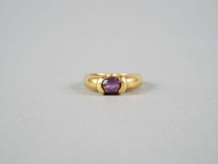 Anello in oro giallo 18 carati (750 millesimi) con